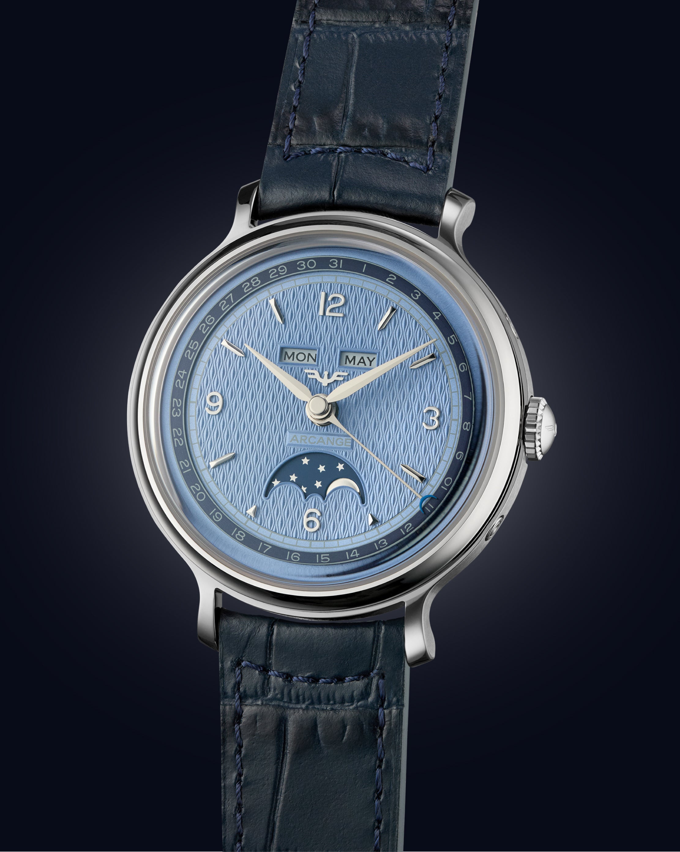 CM02 Ice Blue